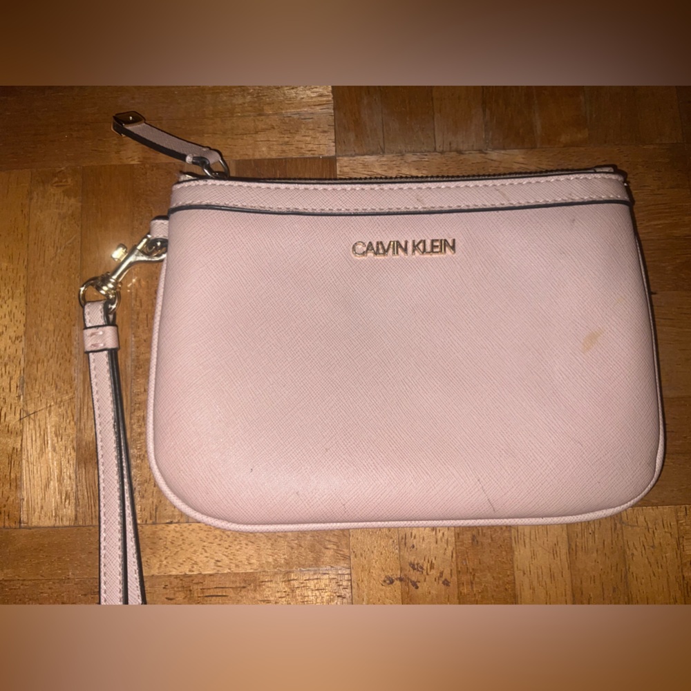 CALVIN KLEIN wallet.